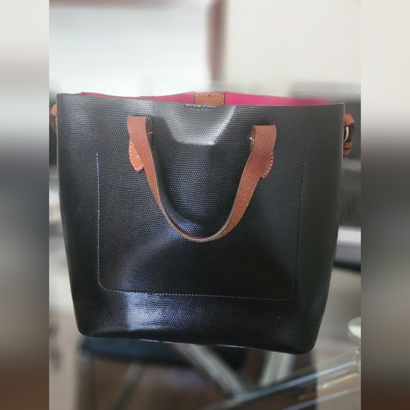 Dooney & Bourke Lilliana Black & Hot Pink Shoulder Tote Bag - Picture 3 of 16